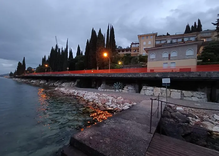 Bellavista Eremitaggio Lägenhet Torri Del Benaco